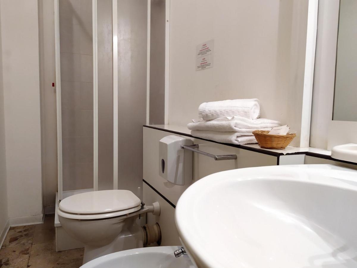 ארצו B&B Cameracaffe Centro מראה חיצוני תמונה